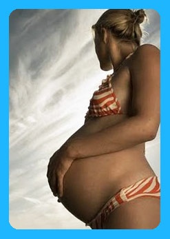 pregnant_women_bikini_347